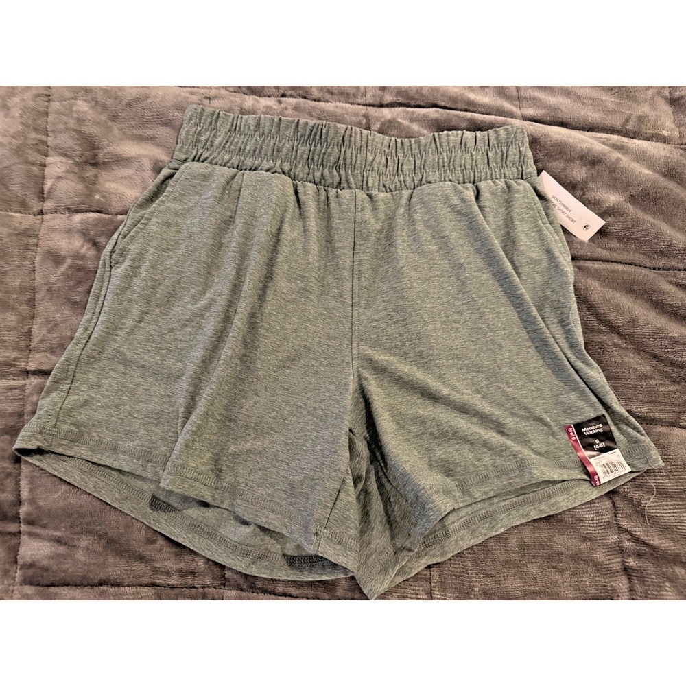 NWT Heather Green Butter Core ATHLETIC WORKS Shorts Loose Fit Pockets Sz S 4 6